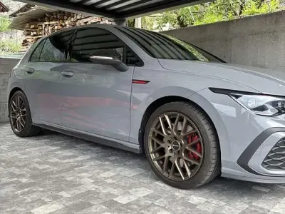 Usata VW Golf VIII GTI 245 CV (180 kW) 2022 Grigio Berlina