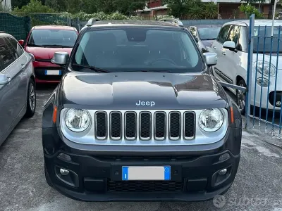 Usata Jeep Renegade Limited 120 CV (88 kW) 2016 Grigio SUV