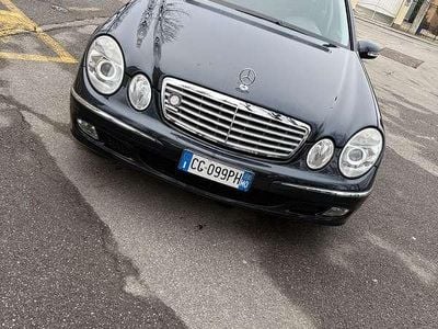 Usata Mercedes E200 186 CV (136 kW) 2003 Berlina