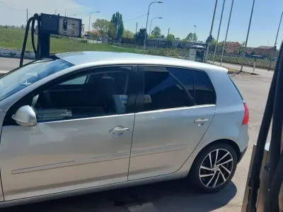 Usata VW Golf IV Sportline 140 CV (102 kW) 2004 Berlina