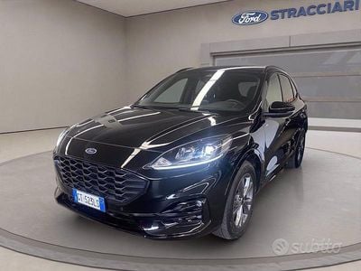 Usata Ford Kuga ST-Line 120 CV (88 kW) 2024 Nero metallizzato SUV