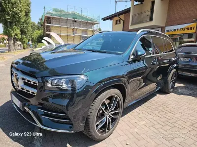 Usata Mercedes GLS400 Premium Plus 330 CV (242 kW) 2021 Verde SUV