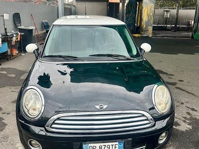 Usata Mini Cooper D 109 CV (80 kW) 2008 Nero Utilitaria