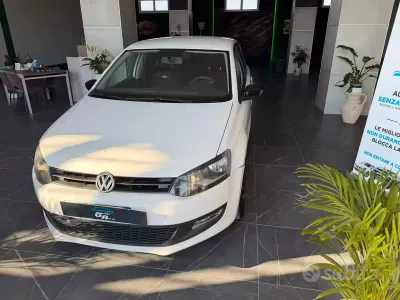 Usata VW Polo Comfortline 75 CV (55 kW) 2010 Bianco Utilitaria