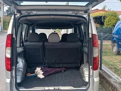 Begagnad Fiat Doblò 120 HK (88 kW) 2006 Minibuss