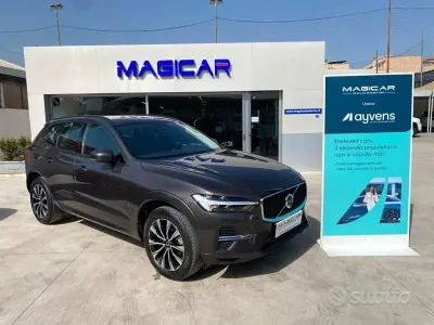 Usata Volvo XC60 197 CV (144 kW) 2022 Grigio SUV