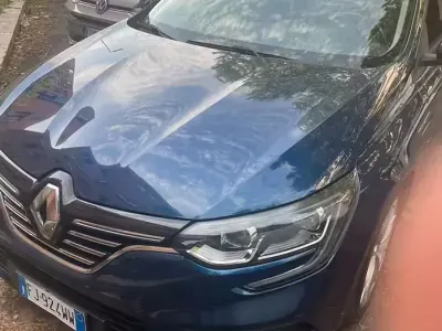 Usata Renault Mégane GrandTour 110 CV (80 kW) 2017 Blu Station wagon
