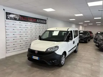 Usata Fiat Doblò S 95 CV (69 kW) 2020 Bianco Monovolume