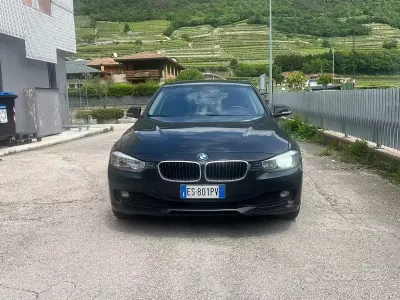 Usata BMW 318 Sport Line 143 CV (105 kW) 2013 Nero Station wagon