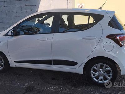 Usata Hyundai i10 83 CV (61 kW) 2017 Bianco Utilitaria