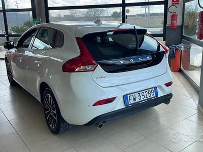 usata Volvo V40 2.0 Diesel 120 cavalli