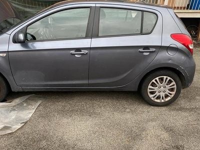 Usata Hyundai i20 Classic 77 CV (56 kW) 2010 Nero Berlina