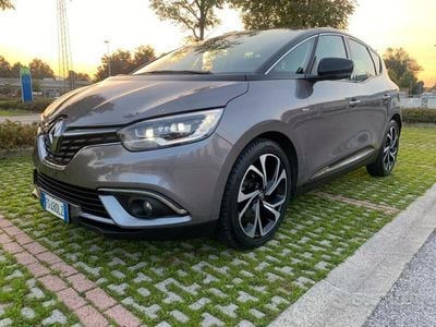 Usata Renault Scénic IV Bose Edition 110 CV (80 kW) 2018 Grigio Monovolume
