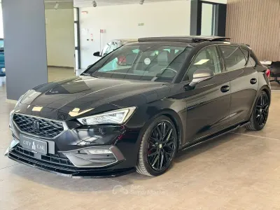 Usata Seat Leon 150 CV (110 kW) 2022 Nero Berlina