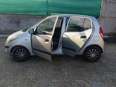 Usata Hyundai i10 75 CV (55 kW) 2010 Grigio Utilitaria