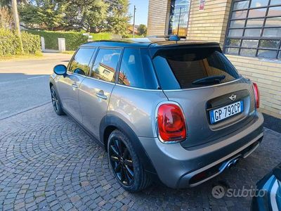 Usata Mini Cooper S Hype 192 CV (141 kW) 2017 Grigio Utilitaria