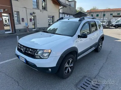 Usata Dacia Duster 110 CV (80 kW) 2017 Bianco SUV