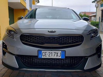 Usata Kia XCeed 136 CV (100 kW) 2021 Argento SUV