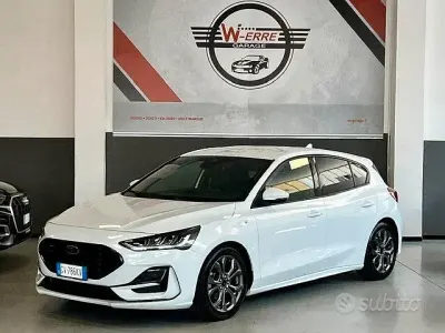 Usata Ford Focus Active 116 CV (85 kW) 2024 Bianco Berlina