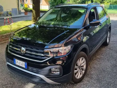 Usata VW T-Cross Style 95 CV (69 kW) 2023 Nero SUV
