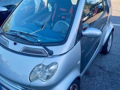 Usata 2002 Smart ForTwo Coupé Utilitaria | 3000 €