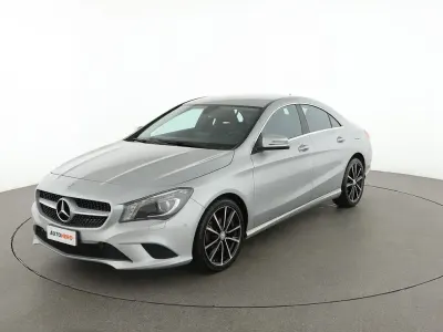 Usata Mercedes CLA200 135 CV (99 kW) 2016 Argento Berlina
