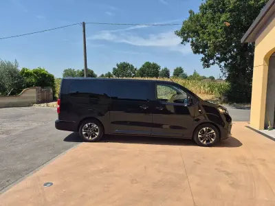 Usata Opel Zafira Life 144 CV (105 kW) 2021 Nero Monovolume