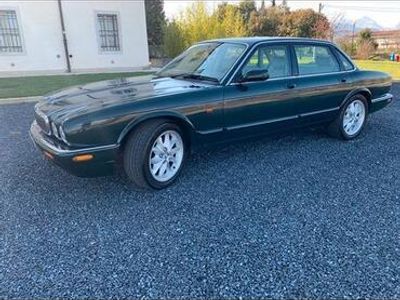 usata Jaguar XJ8 4.0 v8 sovereign asi