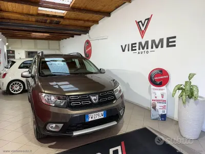 Usata Dacia Sandero Acces 73 CV (53 kW) 2019 Other Berlina