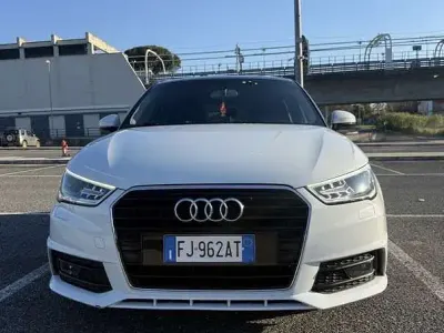 Usata Audi A1 Sportback Sport 90 CV (66 kW) 2017 Utilitaria