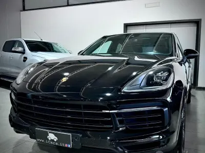 Usata Porsche Cayenne 340 CV (250 kW) 2019 Nero SUV