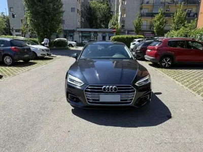 Usata Audi A5 Sportback Ambiente 190 CV (139 kW) 2018 Blu/azzurro Utilitaria