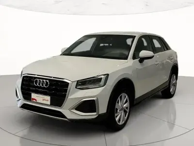 Usata Audi Q2 Advanced Plus 150 CV (110 kW) 2023 2y bianco ghiacciaio metallizz SUV