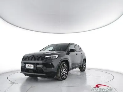 Usata Jeep Compass Summit 131 CV (96 kW) 2025 Grigio SUV