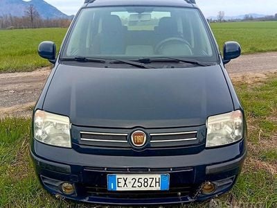 Usata Fiat Panda Dynamic 60 CV (44 kW) 2010 Blu Utilitaria