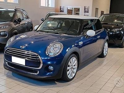Usata Mini Cooper D Business 116 CV (85 kW) 2014 Blu Utilitaria