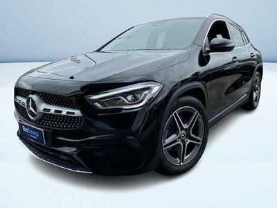 Mercedes GLA200