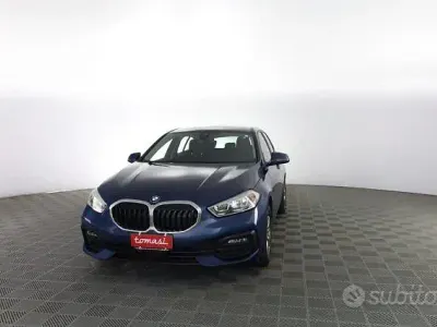 Usata BMW 116 Advantage 116 CV (85 kW) 2021 Blu Utilitaria