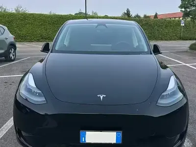Brugt Tesla Model Y RWD 114 kW (155 HK) 2024 Sort SUV
