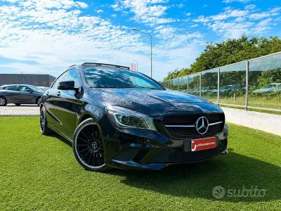 Usata Mercedes CLA220 Premium 170 CV (125 kW) 2013 Nero Berlina