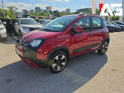 Usata Fiat Panda Red 69 CV (50 kW) 2023 Rosso Utilitaria