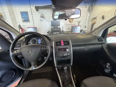 Usata Mercedes A170 Avantgarde 116 CV (85 kW) 2006 Monovolume