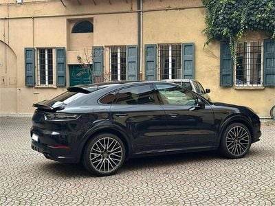 Nero Usata 2022 Porsche Cayenne Platinum Edition SUV | 80.000 € (Cara)