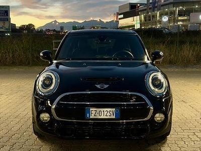 Begagnad Mini Cooper S 192 HK (141 kW) 2016 Svart Halvkombi