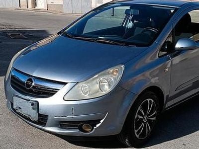 Usata Opel Corsa Sport 80 CV (58 kW) 2007 Grigio Berlina
