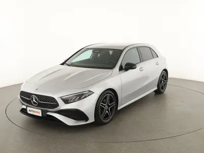Usata Mercedes A180 AMG line 116 CV (85 kW) 2023 Grigio Berlina
