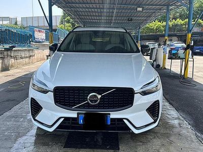 Usata Volvo XC60 253 CV (186 kW) 2024 Bianco SUV