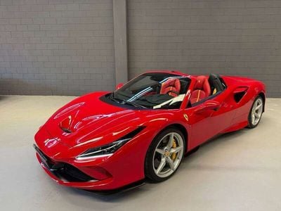 Usata Ferrari F8 721 CV (530 kW) 2022 Rosso corsa ds322 Coupé