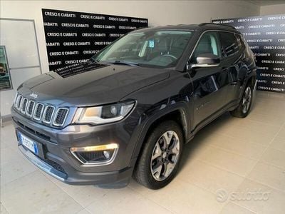 Usata Jeep Compass Limited 140 CV (102 kW) 2017 Grigio metallizzato SUV