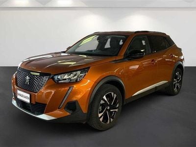 Usata Peugeot 2008 Allure 110 CV (80 kW) 2022 Arancione SUV